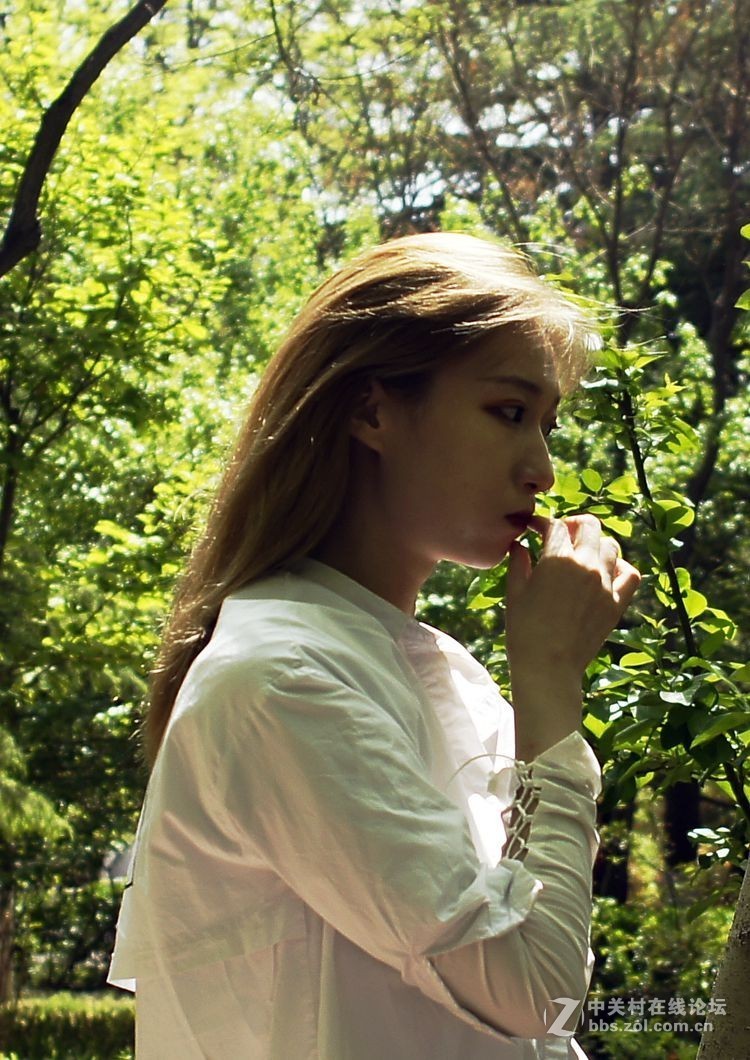 用（索尼a580+美能达AF282镜头）拍的人像