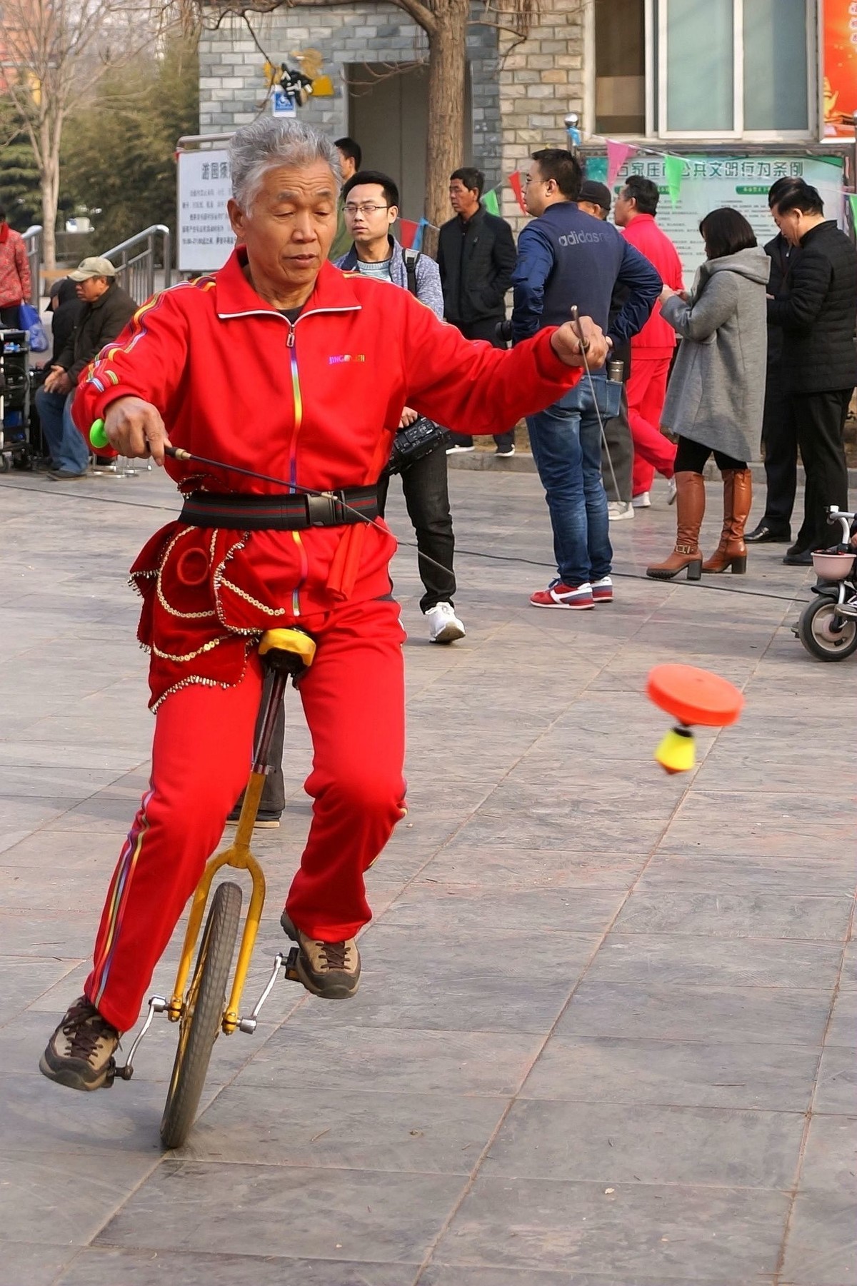 桥西区第九届空竹交流展演