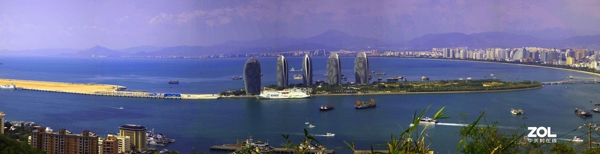 海南岛三亚市全貌