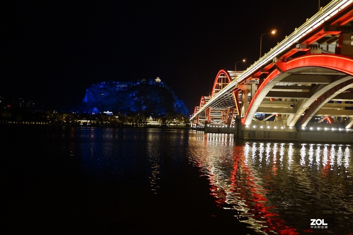 2020年广西 柳州柳江河堤夜景