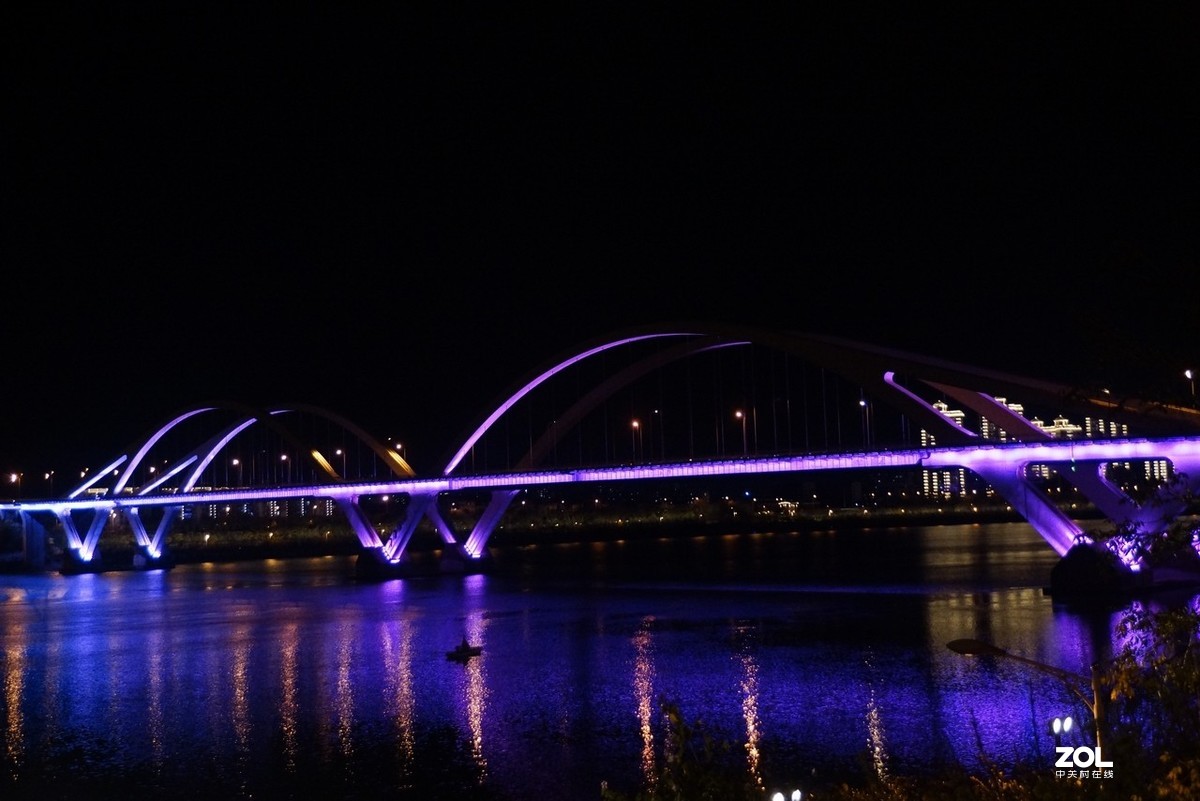 2020年广西 柳州柳江河堤夜景
