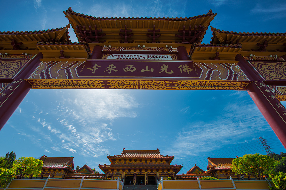 美国自由行洛杉矶西来寺