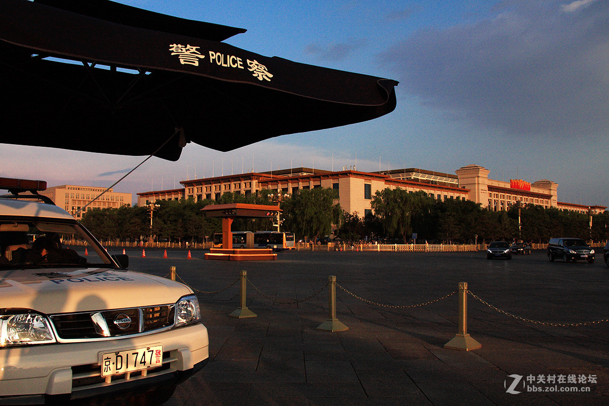 DUUK镜下的国家大剧院和广场