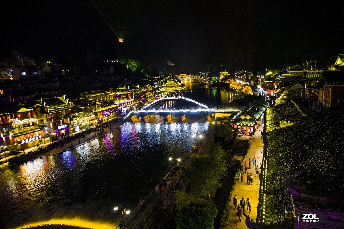 张家界凤凰城夜景