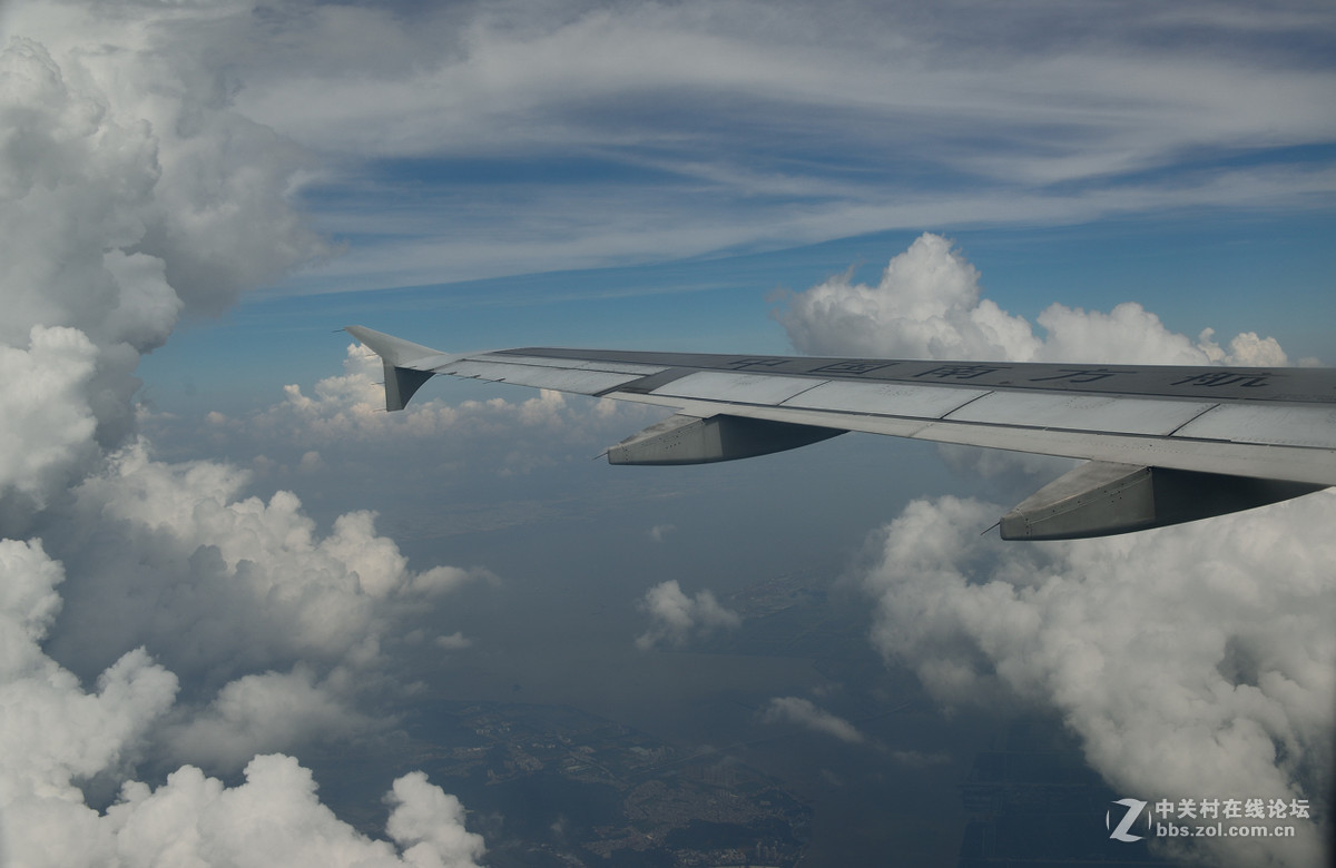 飞机、蓝天、白云------