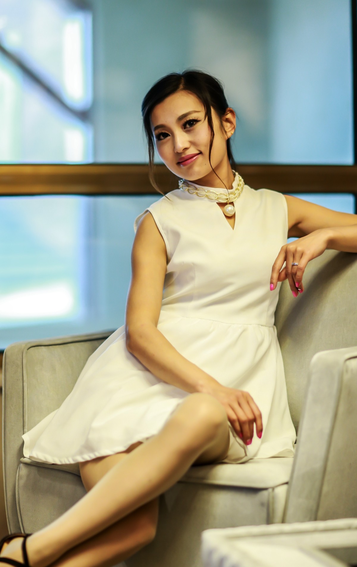 一组模特祝燕赵论坛红红火火