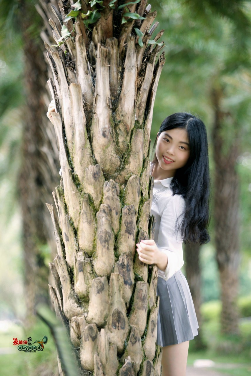 夏日阳光女生王越