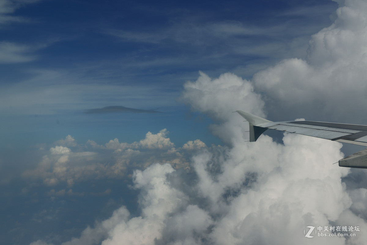 飞机、蓝天、白云------