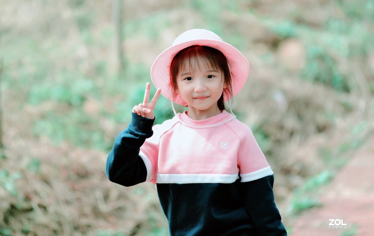 儿童片∶明是儿童节，祝全国少年儿童节日愉快！