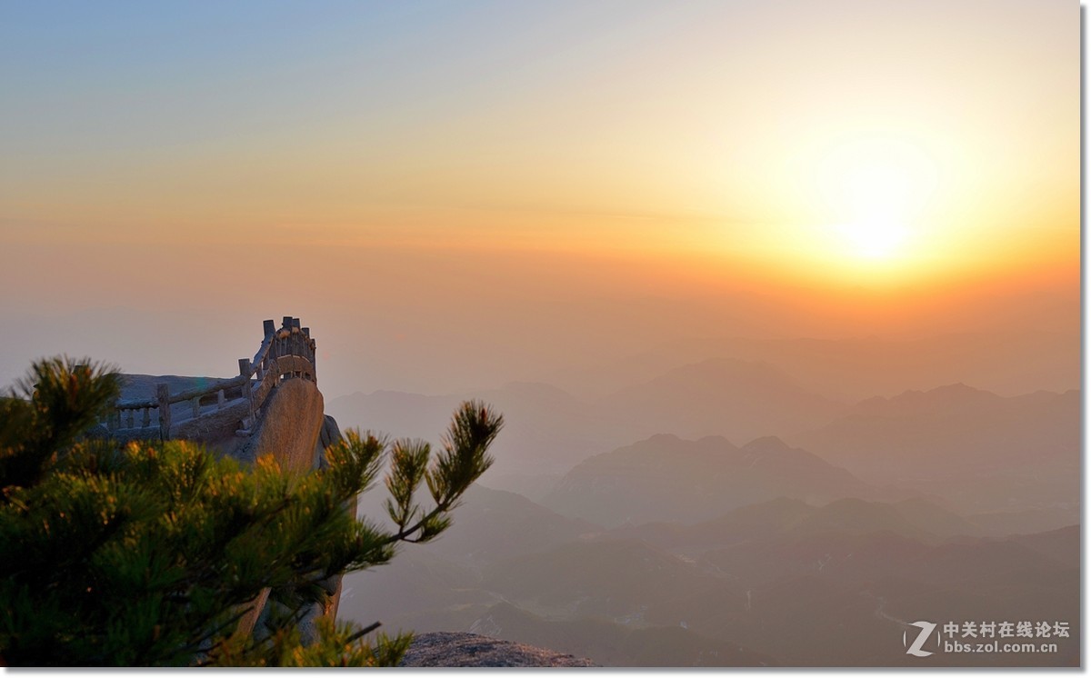 天柱山的夕阳