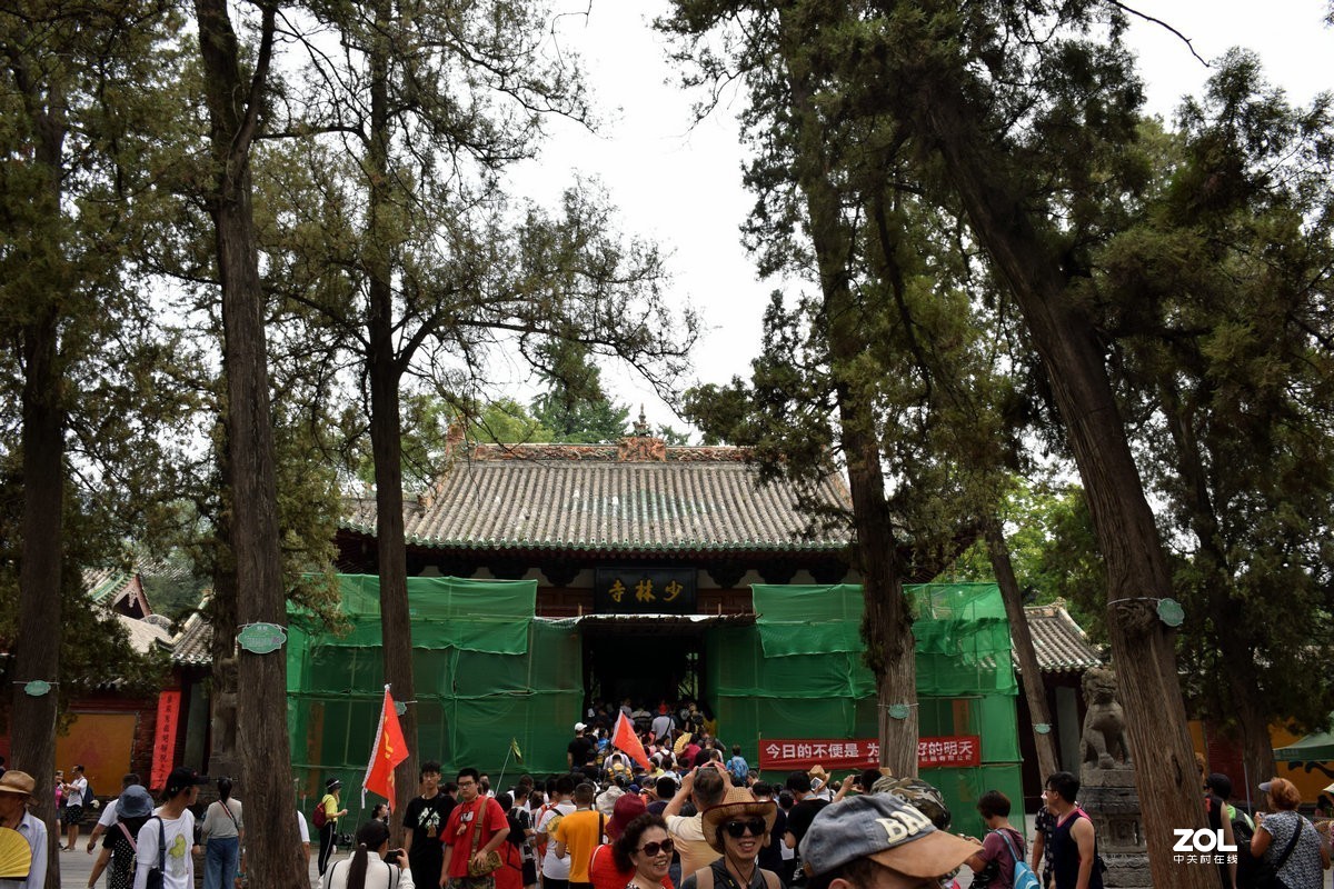 2019夏 京津鲁豫之旅（13）没法看到千佛殿地面