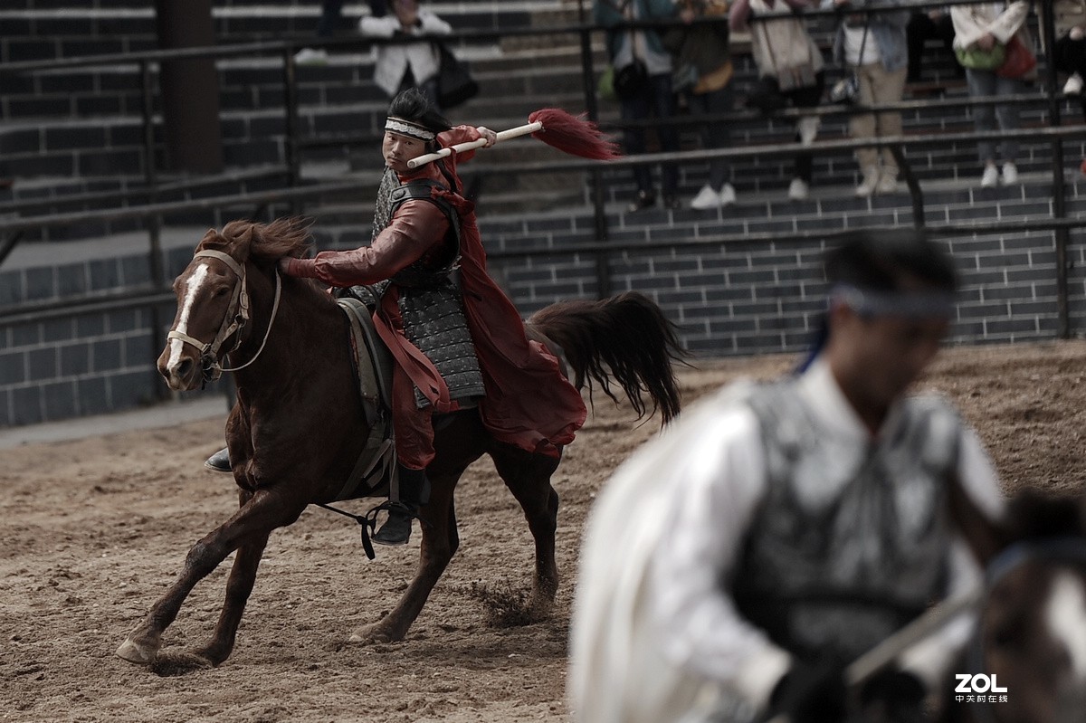 沂水天上王城马术表演王者之战下