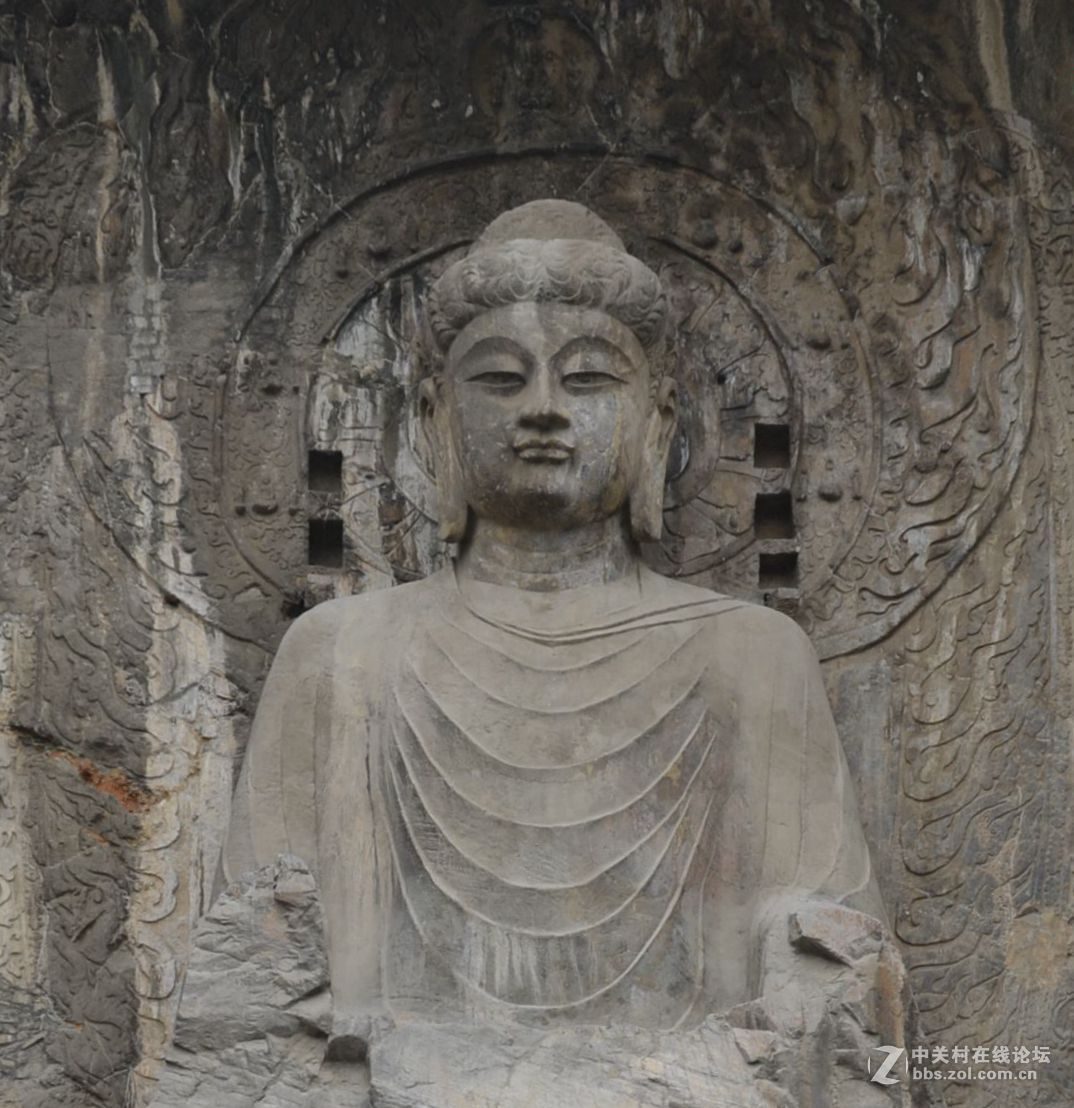 洛阳龙门石窟卢舍那大佛像龛