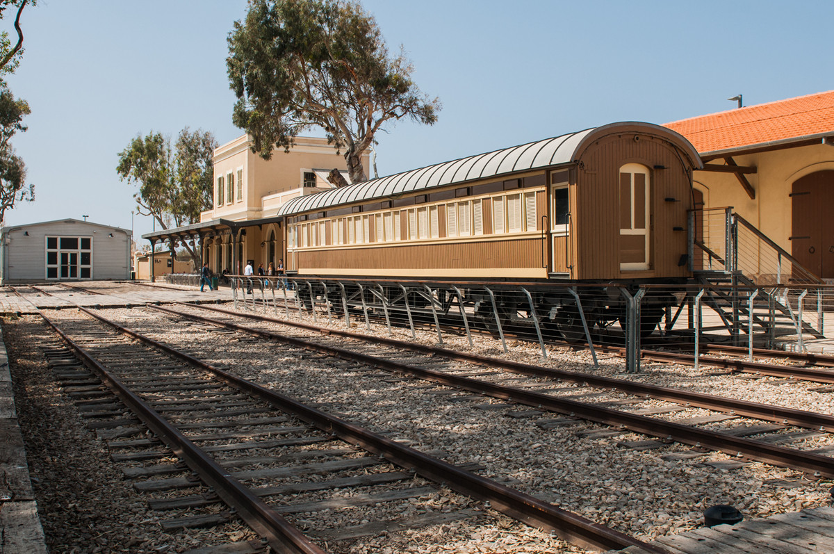 体验以约：特拉维夫的购物村