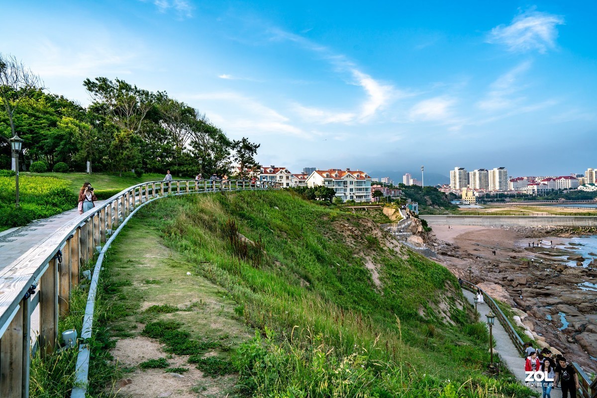 燕儿岛东面海景！