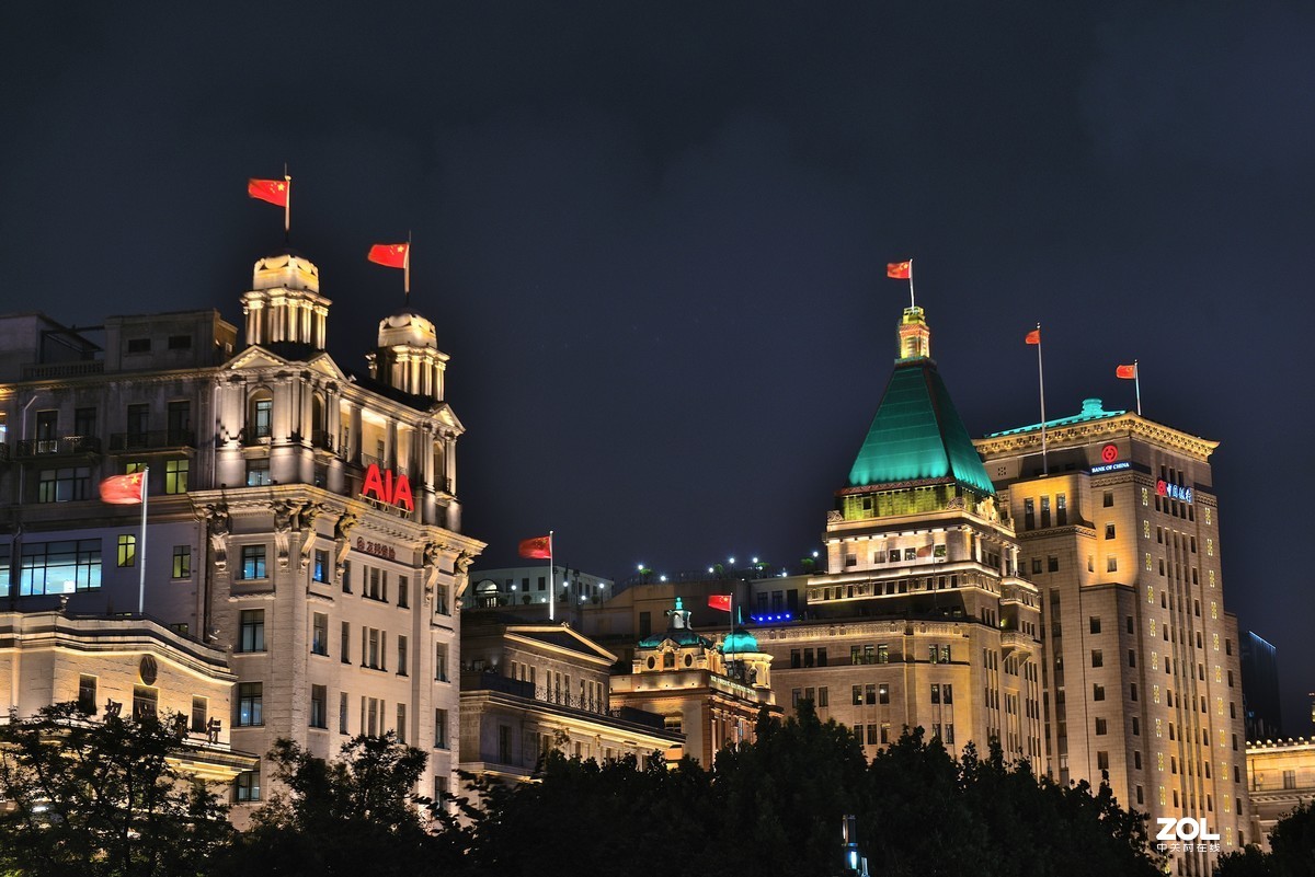 上海外滩夜景。