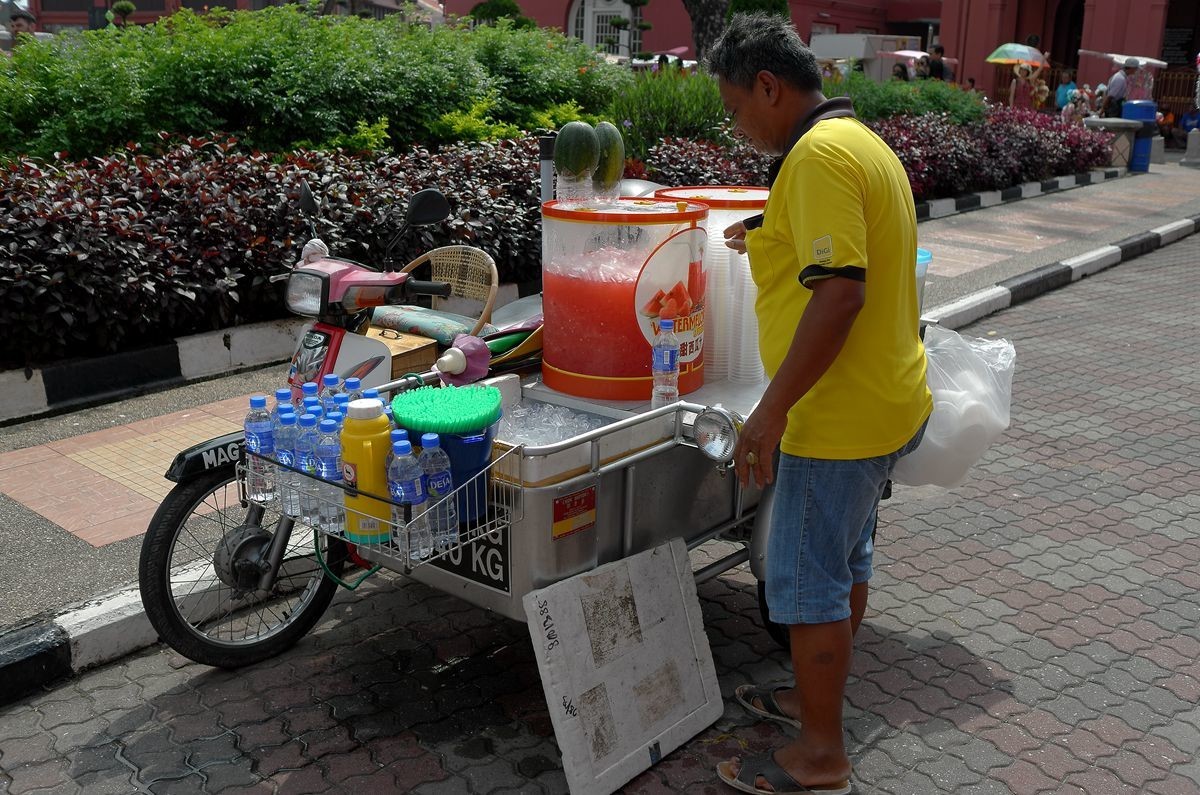 马来西亚·马六甲·叮当车与西瓜汁