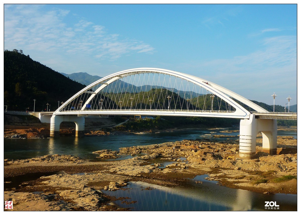 家乡的风景高铁南平延平西站风景下