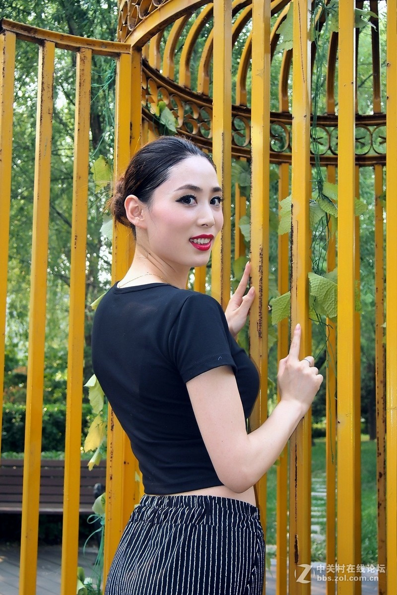 【再上一组E—P5人像片片，供分享】