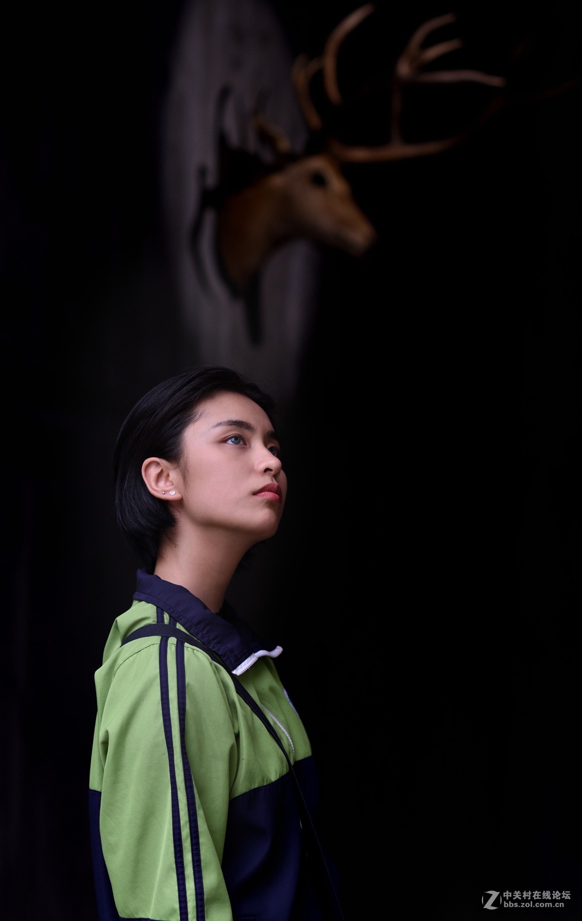 高考之后的校服女生