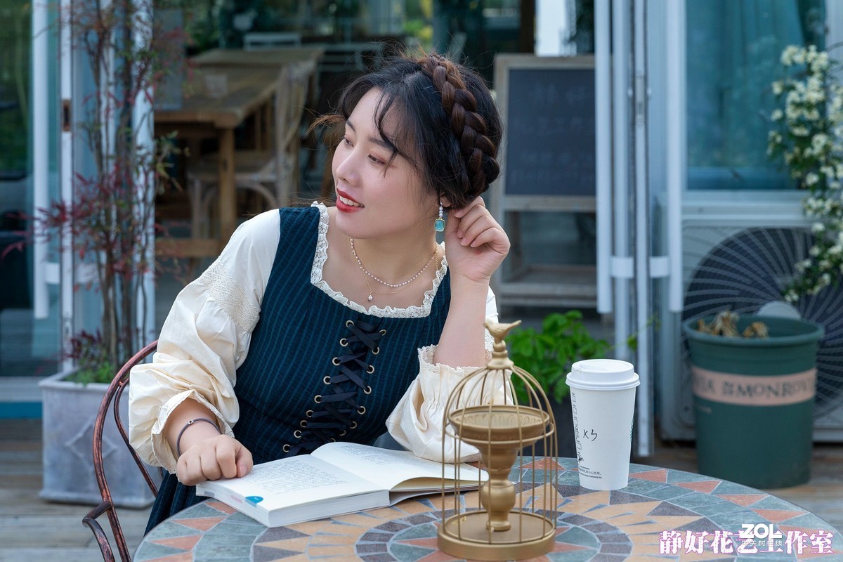 岁静好花艺工作室环境人像(暖暖)