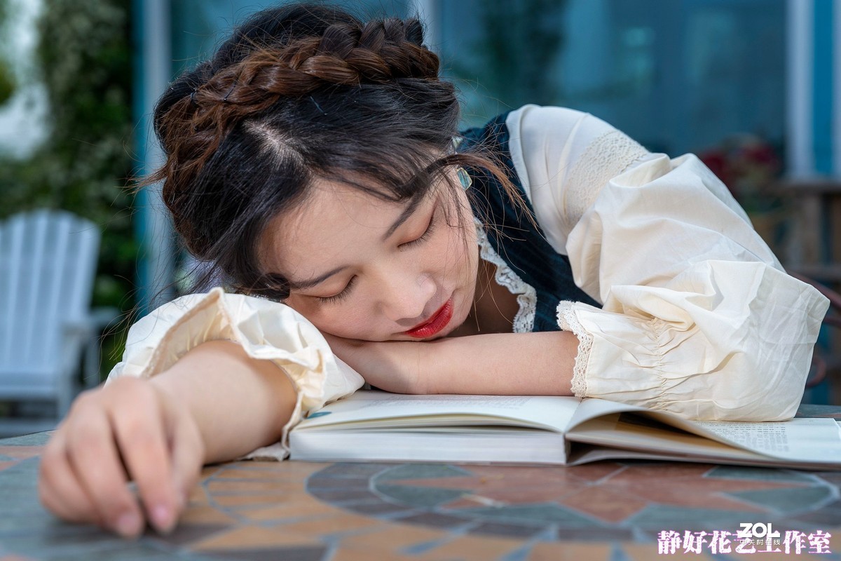 岁静好花艺工作室环境人像(暖暖)