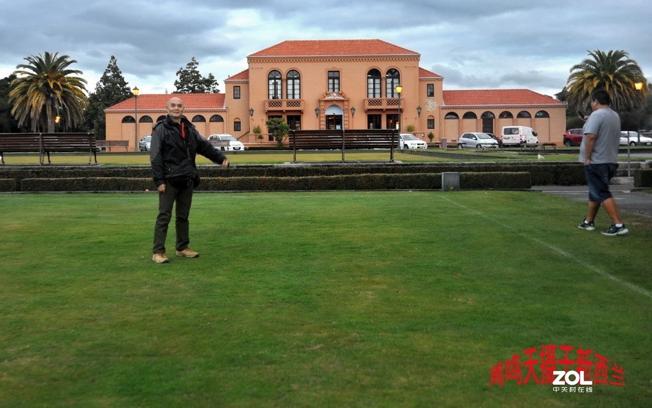 新西兰爱歌顿农庄摄影游记   周鸣天