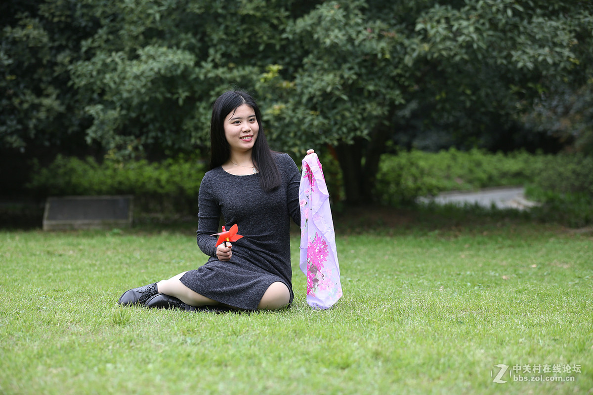 武汉磨山风景区拍的学生妹妹