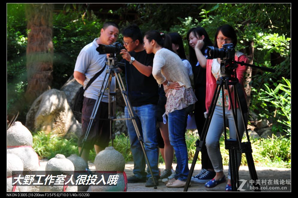 民族村·都市蛰居人李燕军（图文）