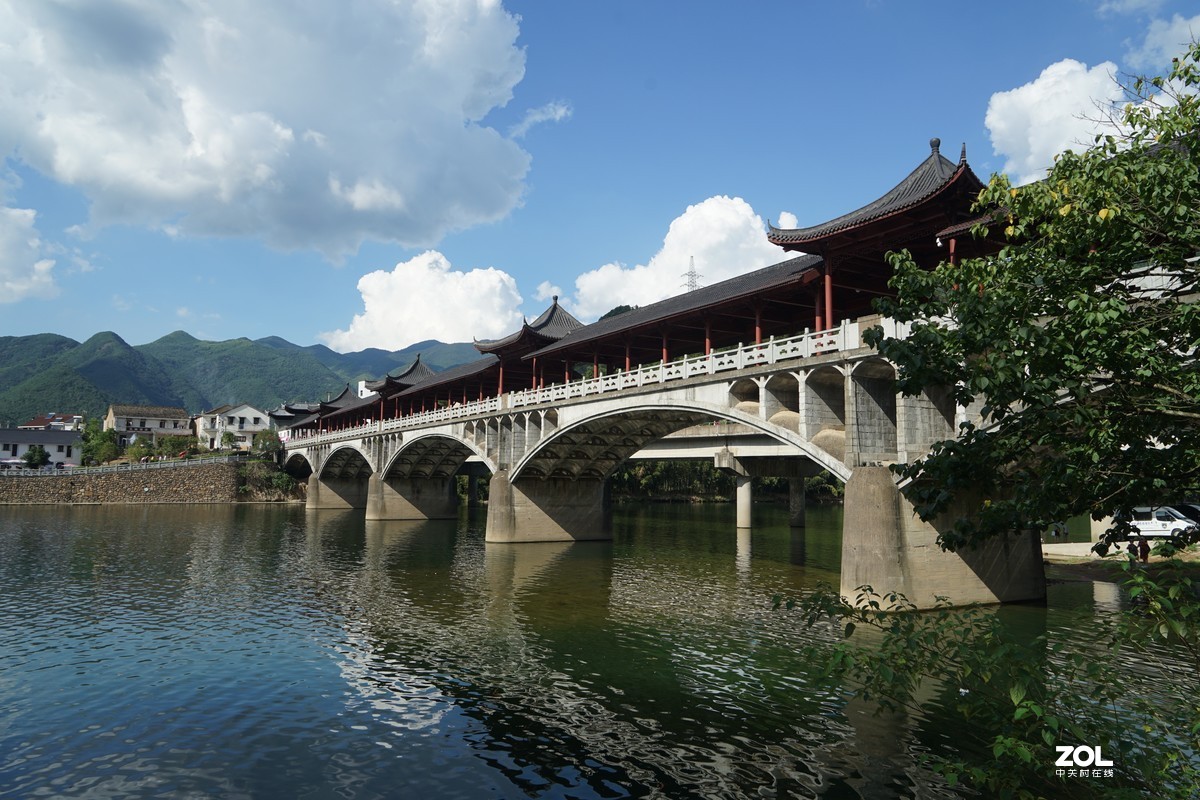 龙鳞坝