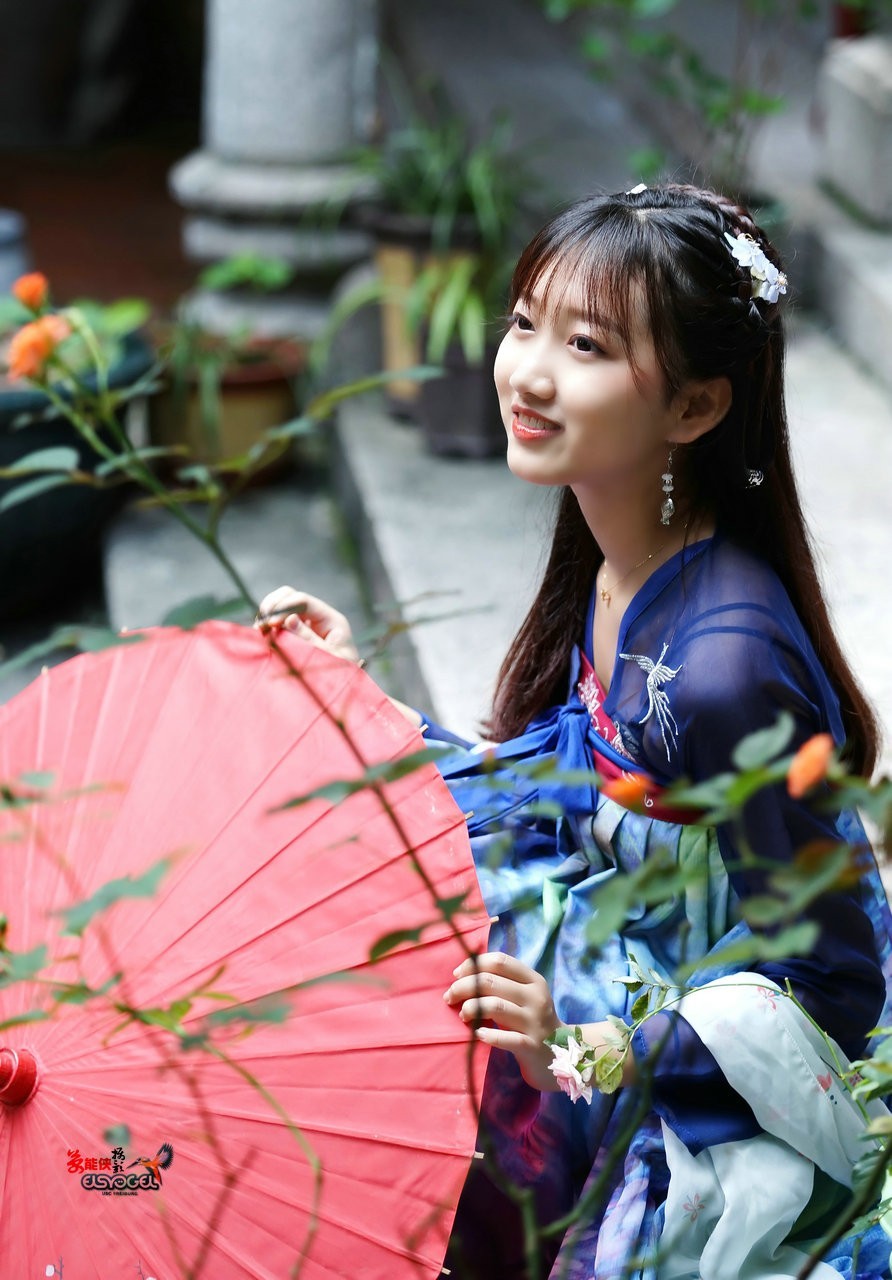 【汉服少女】---奕潼