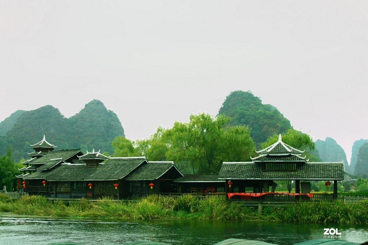 桂林山水甲天下