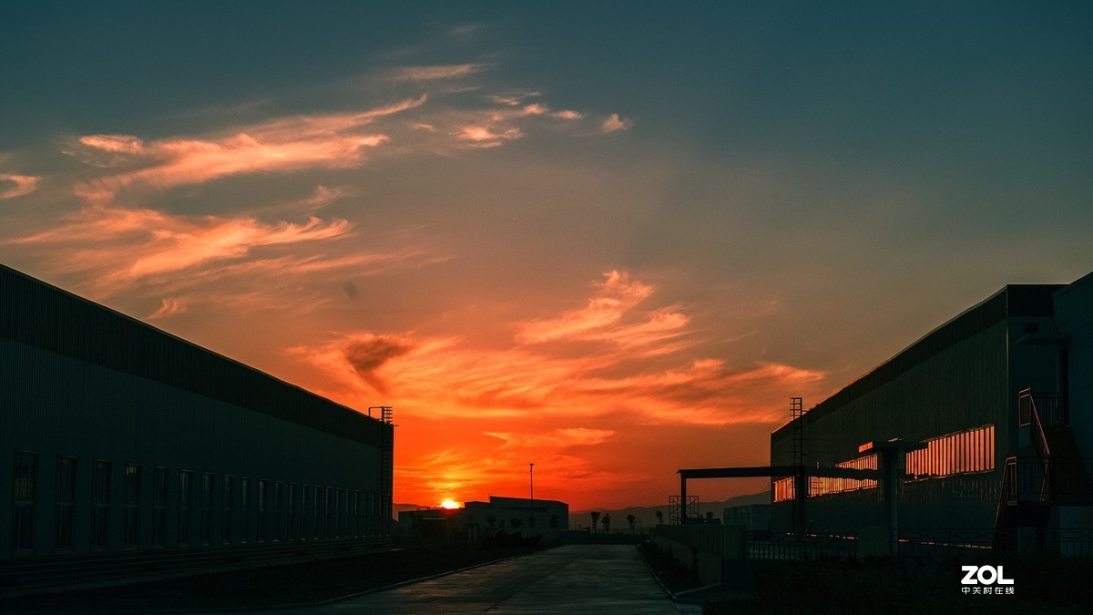 夕阳无限美，只因是黄昏