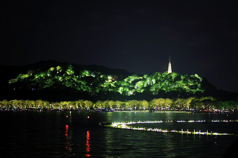 夜?西湖~~~~~~~~~~~~~~~~~~~~~~~