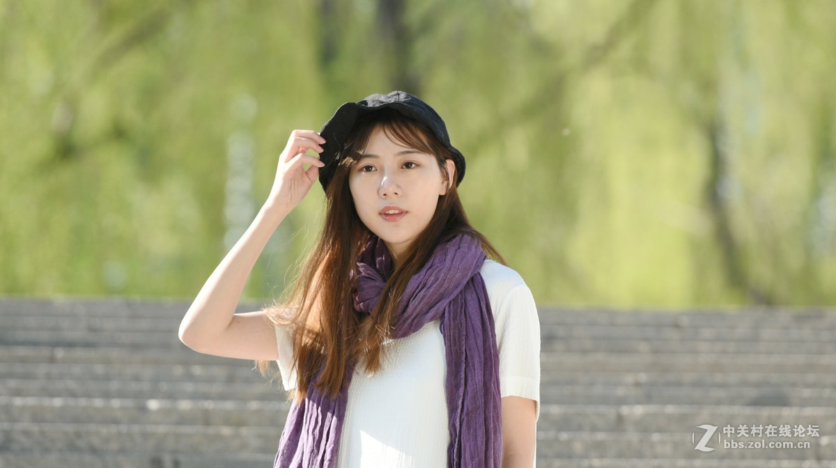 户外美女模特一组