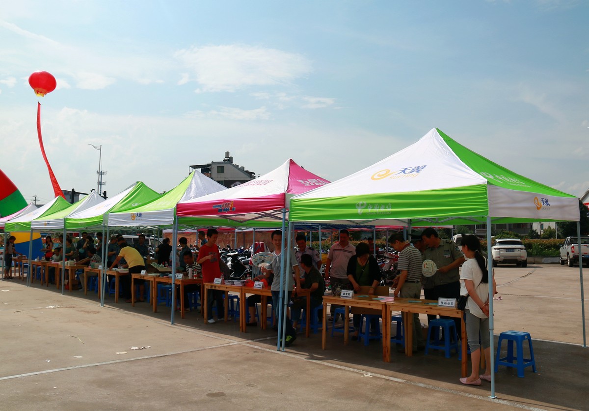 “安全生产宣传月”咨询日活动现场随拍