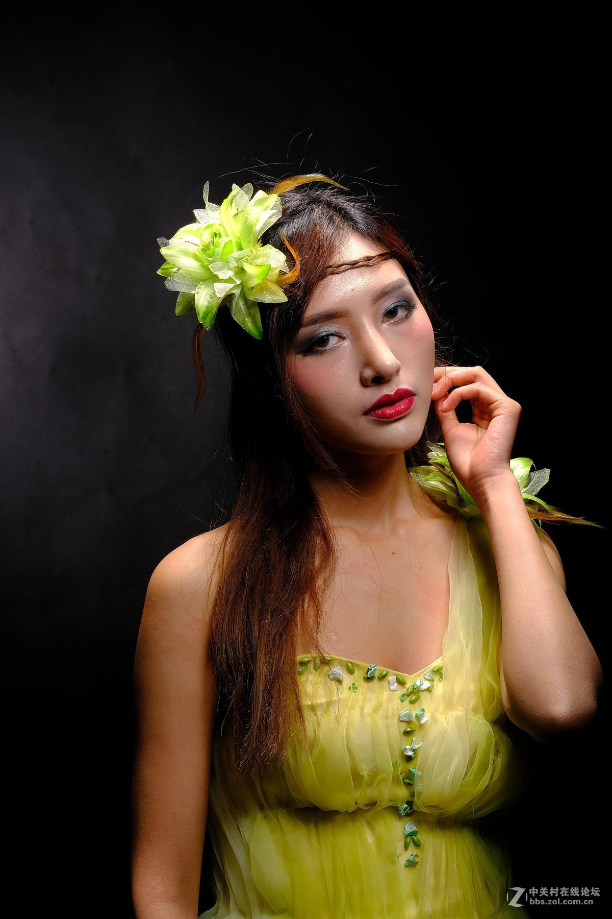 湖南长沙摄影培训中心：富士中画幅彩妆人像拍摄活动!