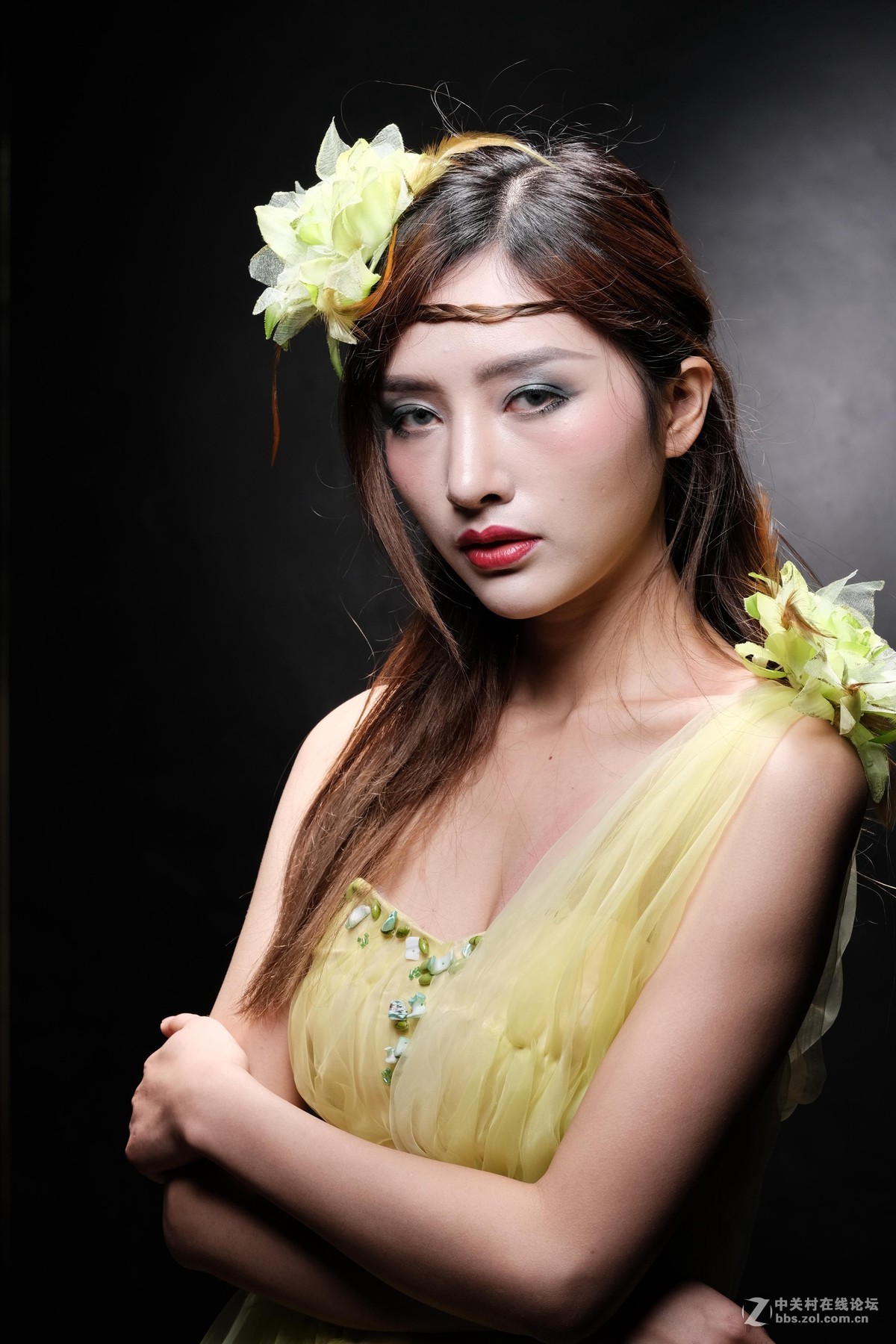 湖南长沙摄影培训中心：富士中画幅彩妆人像拍摄活动!