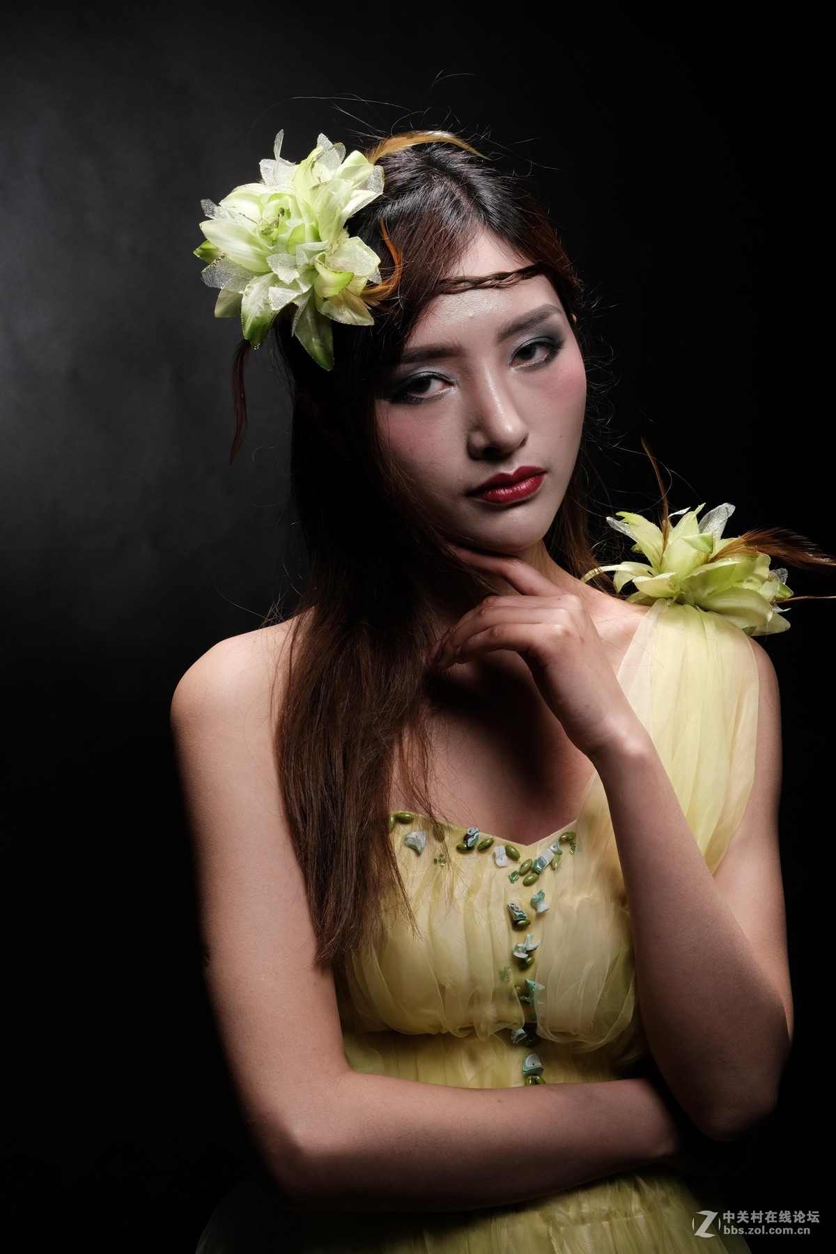 湖南长沙摄影培训中心：富士中画幅彩妆人像拍摄活动!