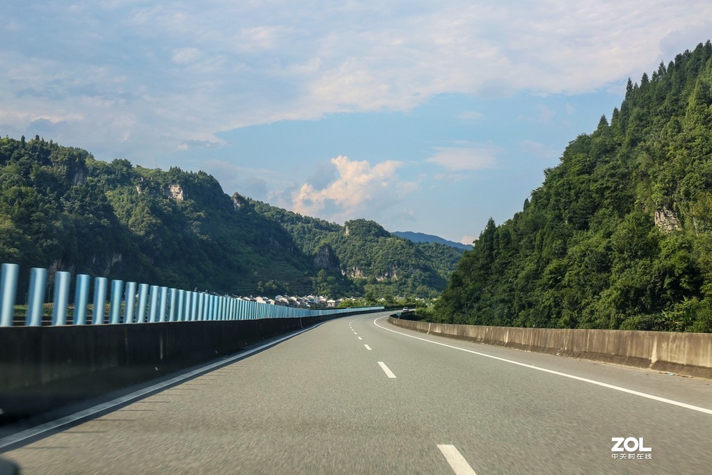 自驾在沪---蓉高速