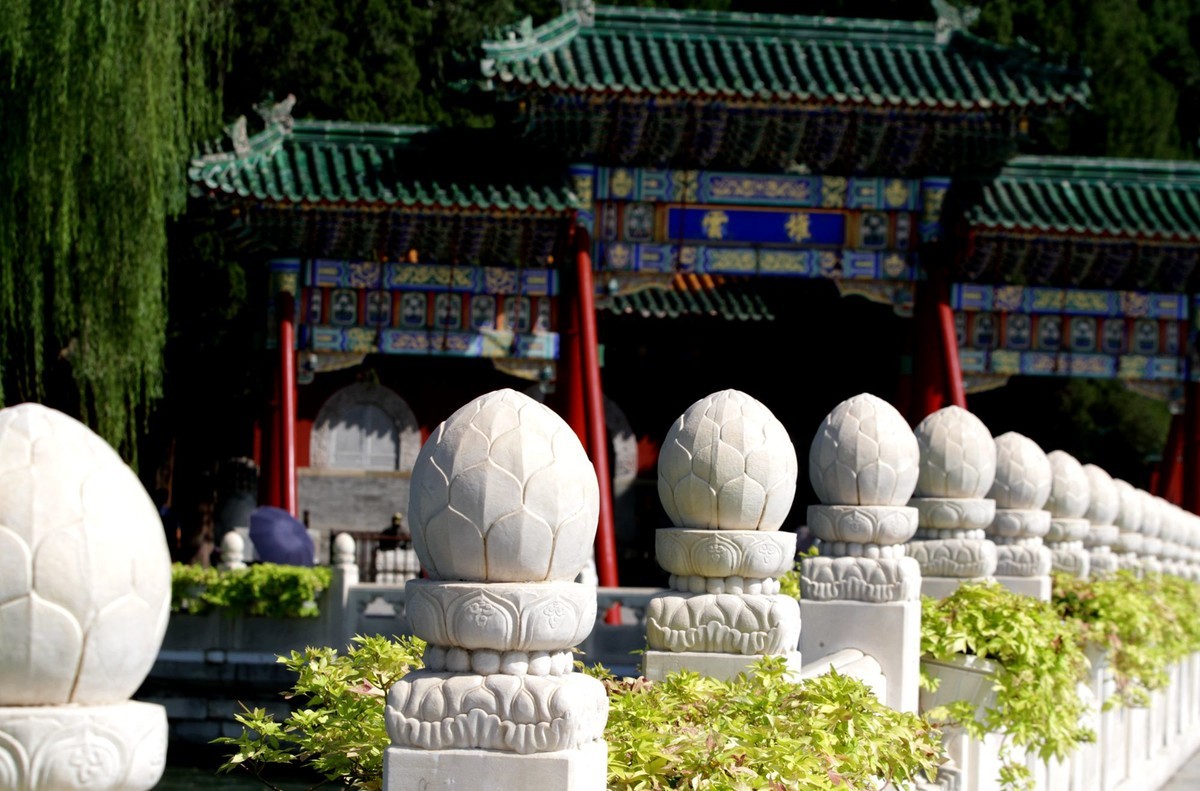 北海公园永安桥