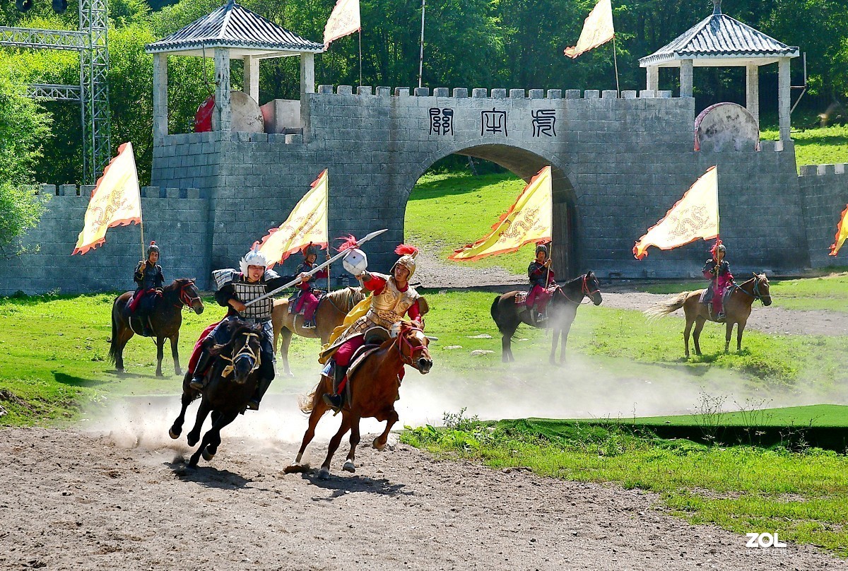 大型古装实景剧《三英战吕布》