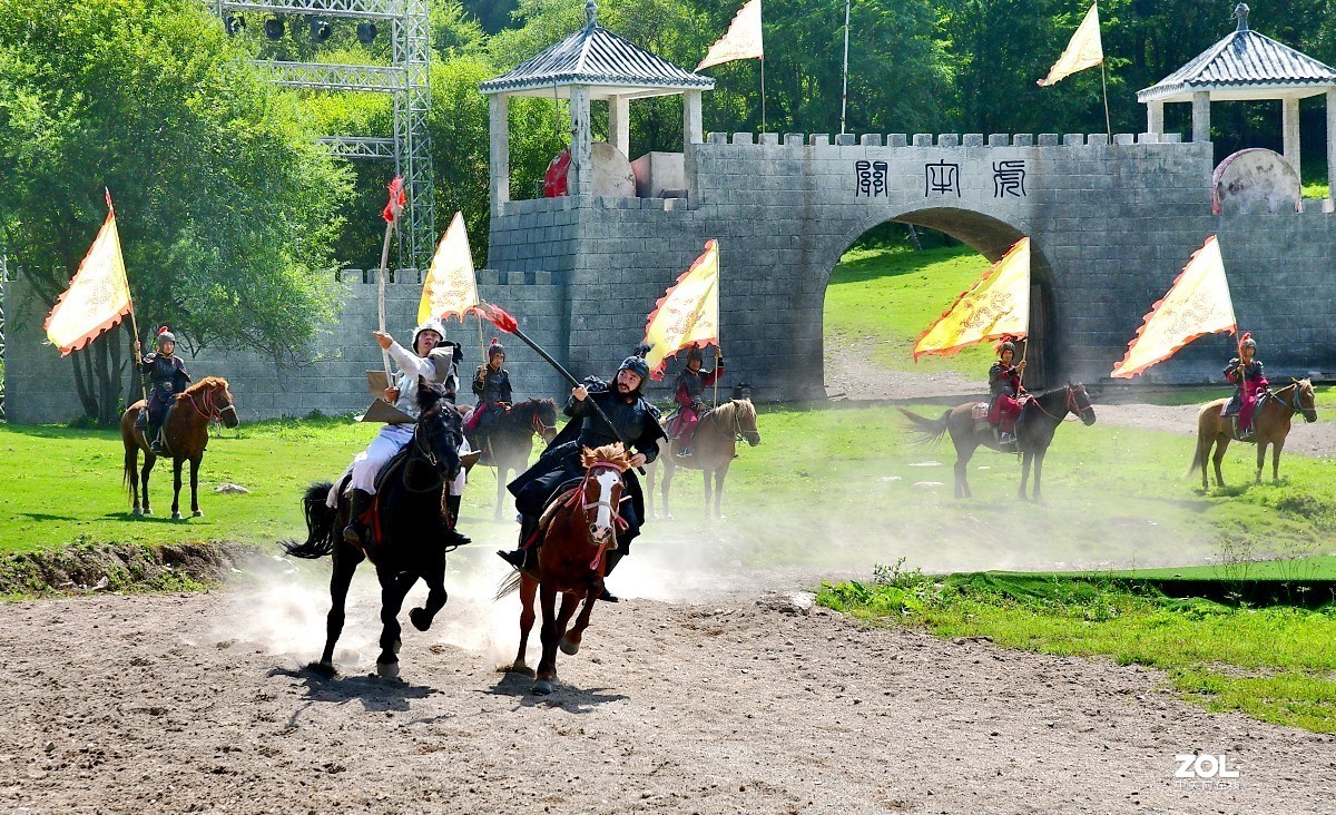 大型古装实景剧《三英战吕布》