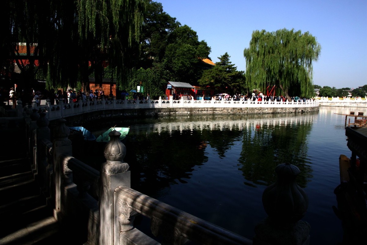 北海公园永安桥