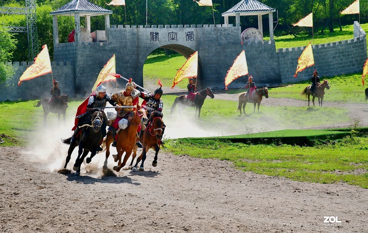 大型古装实景剧《三英战吕布》
