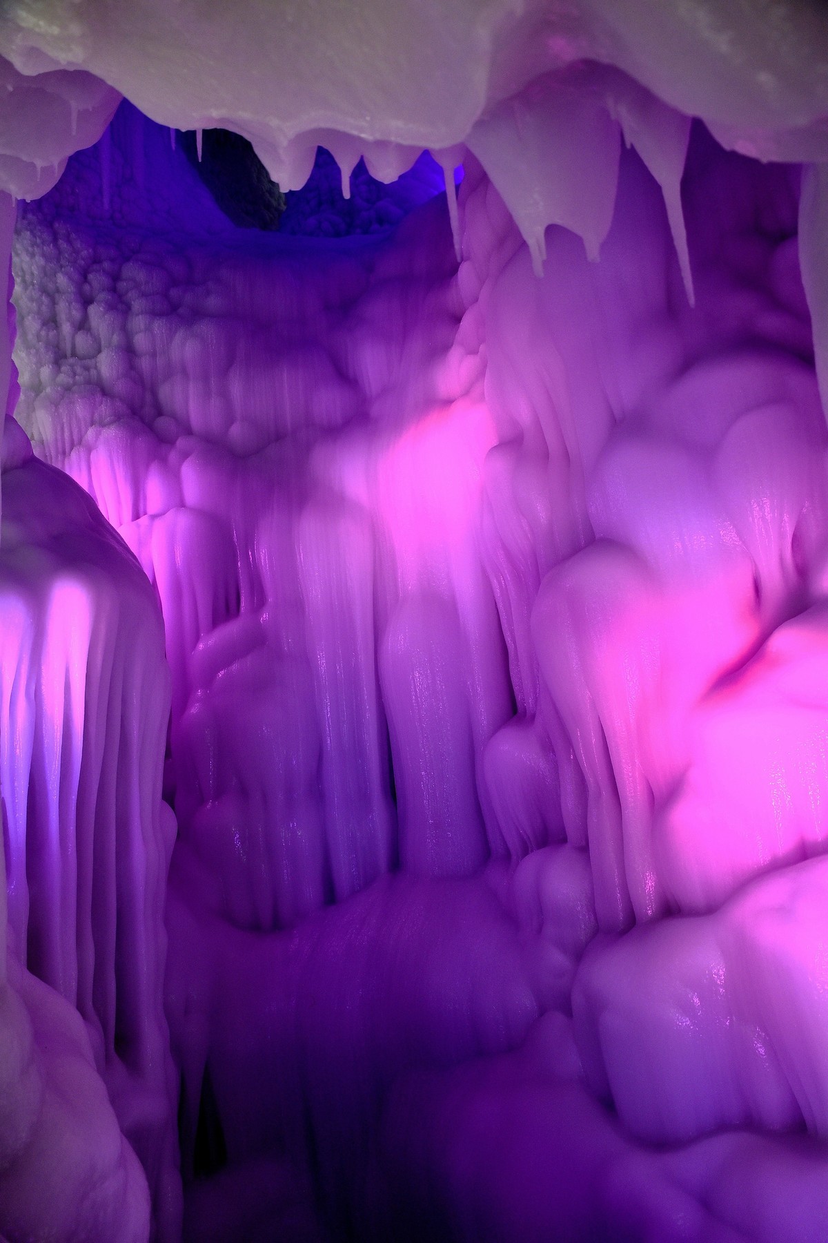 山西宁武县春景洼村