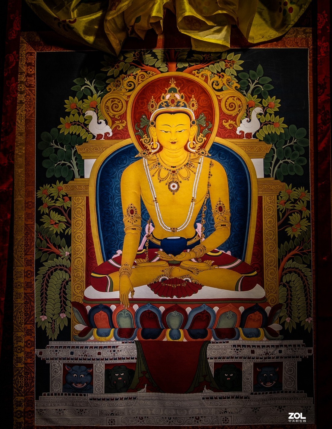 拉萨市罗布林卡公园唐卡拍摄