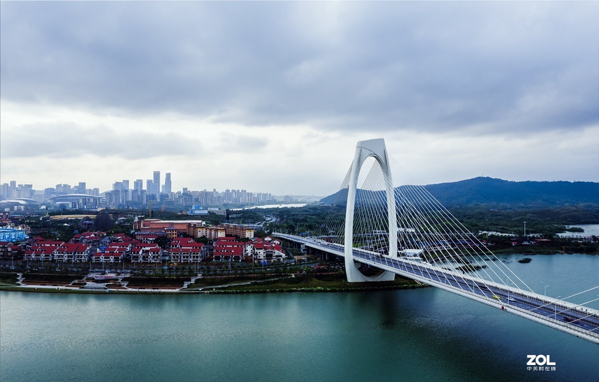 Adobe RGB与sRGB的区别