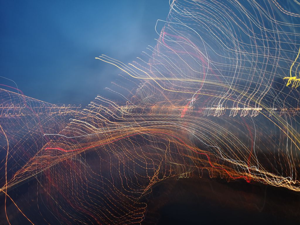 用手机舞出灵动之光