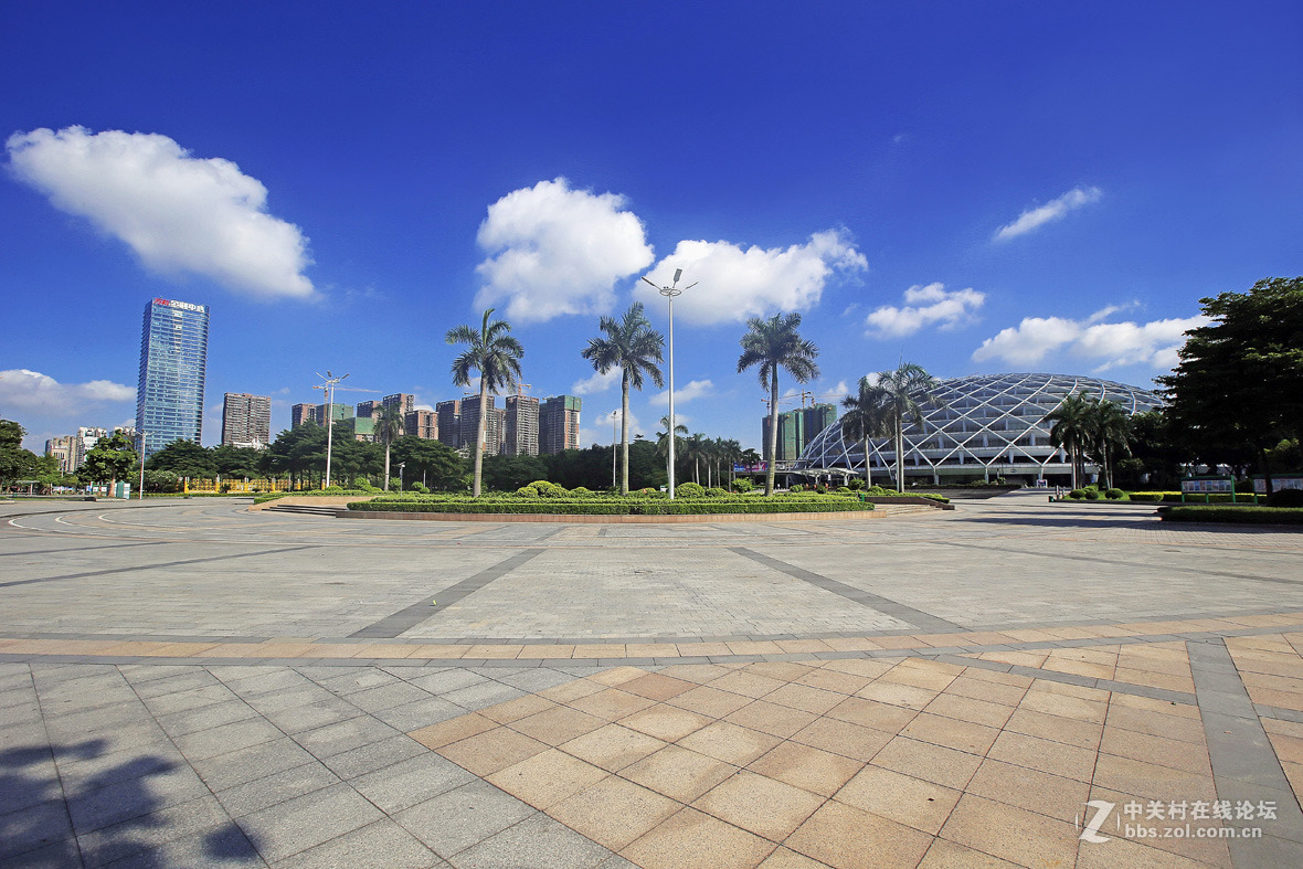 明珠广场掠影